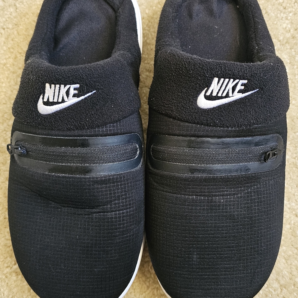 Nike Black Sli